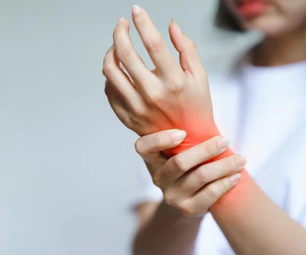 Hand and Wrist Pain Treatment in India